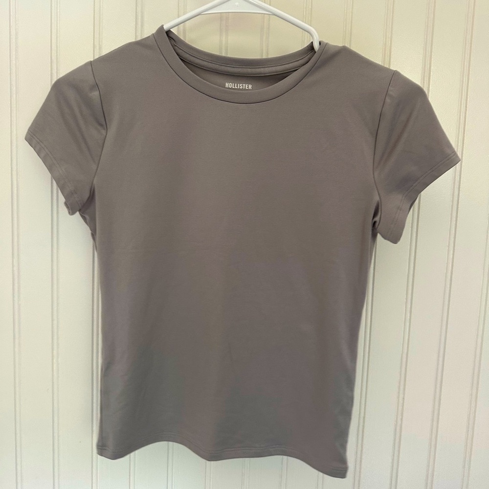 Hollister Light Beige Tee